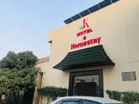 KANHA HOMESTAY & Motel - breakfast