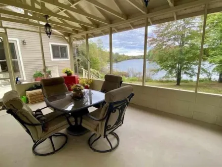 kos grove cottage - ATV trails close - easy on off !