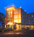 GARDEN HOTEL MAJALENGKA Hotel dekat Air Terjun IBUN PELANGI
