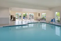 Hyatt Place Reno Tahoe Airport - piscina
