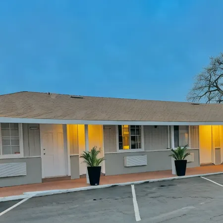 Budget Motel