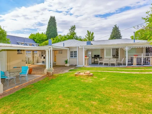 The Browns' - Luxury Suites Hotels in Dullstroom