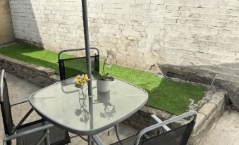 The Finsbury Deluxe Apartments