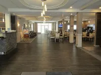 Days Inn & Suites by Wyndham Brooks Hotels in Brooks