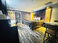 Paradise Inn Hotels in Montebello