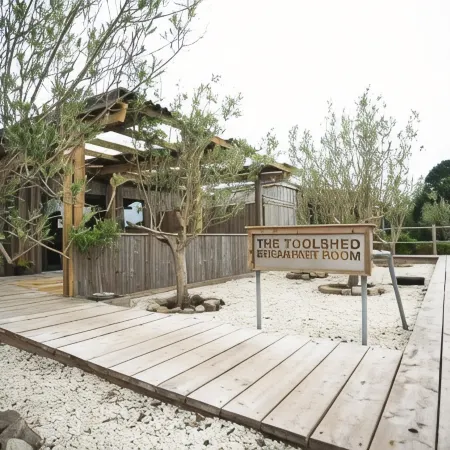 Owen House Farm Отели рядом с достопримечательностью «Таттон-парк»