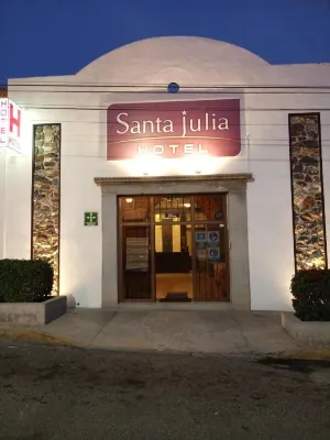 호텔 산타 줄리아  호텔