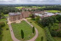 Crewe Hall Hotel & Spa - Cheshire Hotel di 