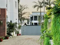 Imperio Apartments