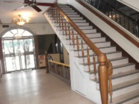 Seven Stars Hotel