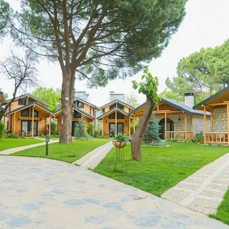 Pino Mar Luxury Bungalows