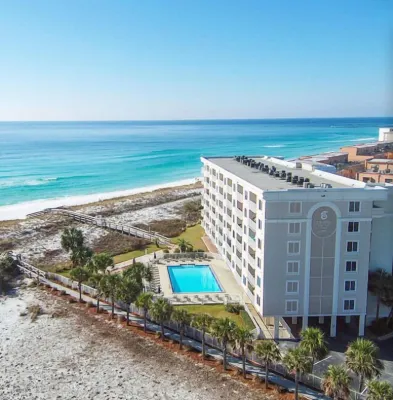 Destin on the Gulf 307 - End Beach Front Unit at Destin on the Gulf