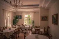 Aleksion Palace - 2-Star