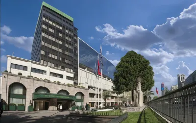 Hotel Plaza San Francisco Отели рядом с достопримечательностью «Культурный центр, монетный двор и площадь Сьюдадана»