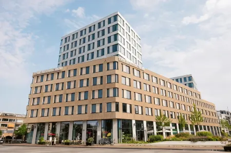 The Social Hub Delft Отели рядом с достопримечательностью «Vermeer Centrum Delft»