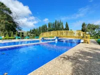 Whitewoods Convention and Leisure Hotel by SMS Hospitality Hotels in Silang