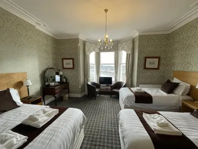 Headlands Hotel