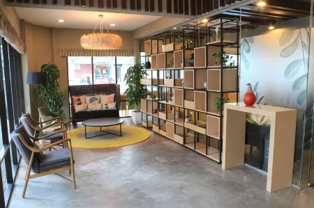 Sojourn Guest House Отели рядом с достопримечательностью «myBatik - Canting and Coloring»