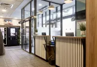 B&B HOTEL Paris Saint-Denis Pleyel Hotels in Saint-Denis