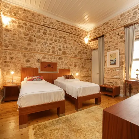 Delight Deluxe Hotel