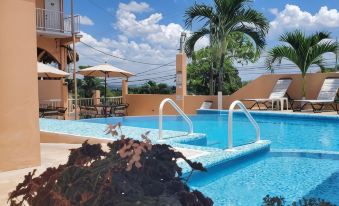 Rolson Hotel