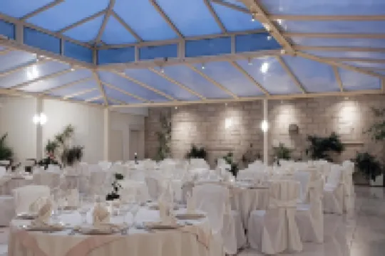 Athens Atrium Hotel & Jacuzzi Suites