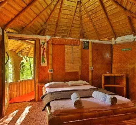 Koomankolly Resort Отели рядом с достопримечательностью «Остров Курува-Двип»