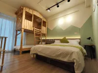 Shanzhijian Hotels near Yuli Train Station