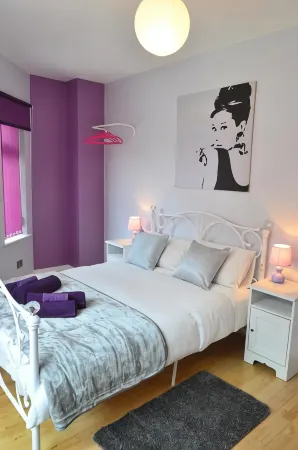 Old Trafford Guest House