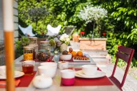 Domaine des Chanoines Blancs Hotels in Argoules