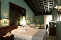 Hotel Soho Boutique Jerez - parking