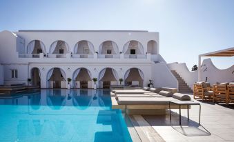 Daedalus Hotel