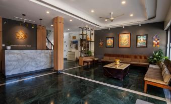Hotel Ananda Inn