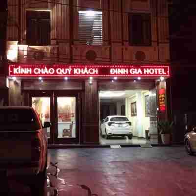 Dinh Gia Hotel Hotel Exterior