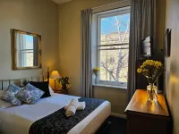 The Lodge on Elizabeth Boutique Hotel - Homestays