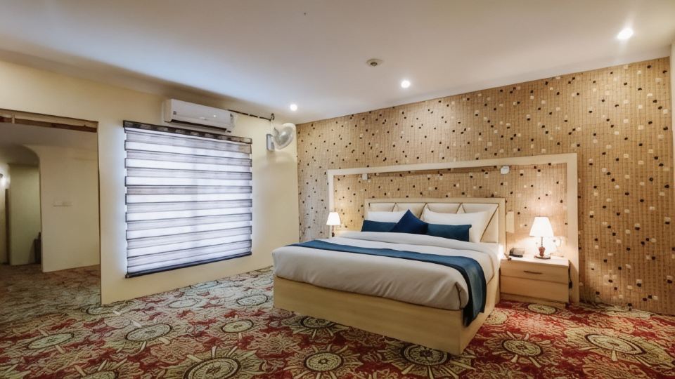 WestCottas Hotel