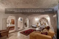 Elegance Cave Suites & Restaurant - pet friendly