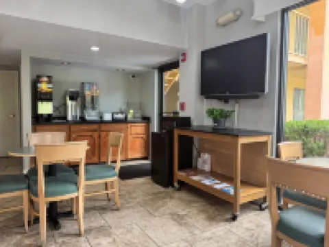 Howard Johnson by Wyndham Vicksburg Hotels in Vicksburg