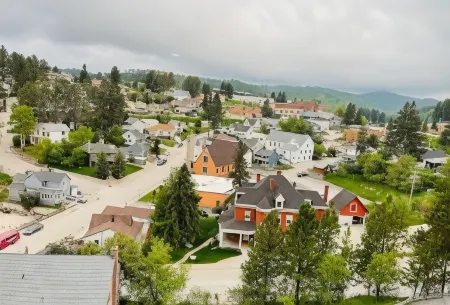 Days Inn Lead Отели рядом с достопримечательностью «Black Hills Mining Museum»