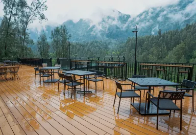 Manis Ae Cabin & Resto Bromo Hotels near Bromo Tengger Semeru Adventure