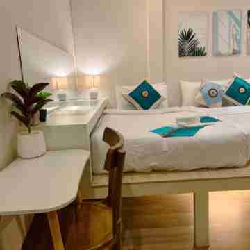 Pure Stay at CNX Rooms