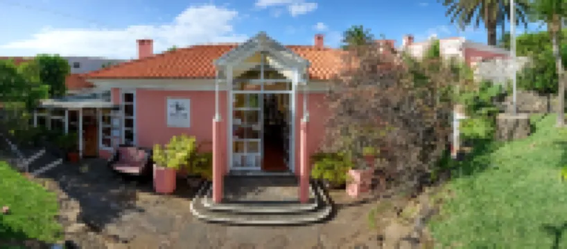 Inn & Art Hotel Gallery Hotels in 