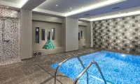 Blue Lagoon City Hotel - Hot Tub