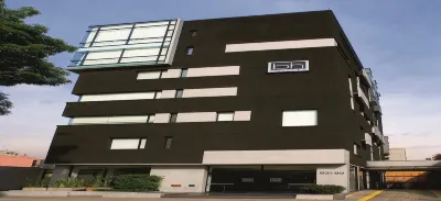 Hotel bh Parque 93 Hotels in 