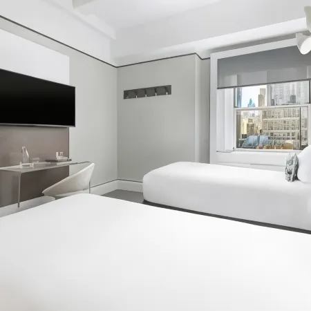 Paramount Hotel Times Square Отели рядом с достопримечательностью «Театр Гершвин»