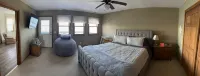 Beautiful Huge Lakefront Remodeled Home with Incredible Views - Balkoner