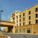 Hampton Inn & Suites Columbus Hotels in Columbus