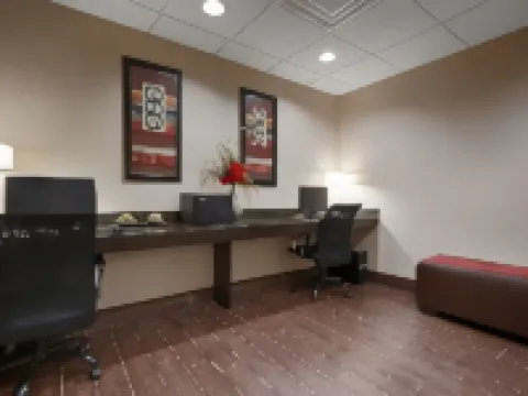 Best Western Plus Cushing Inn  Suites Hotels in Cushing