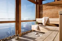 Strandflickornas Havshotell Lysekil Các khách sạn ở Kungshamn