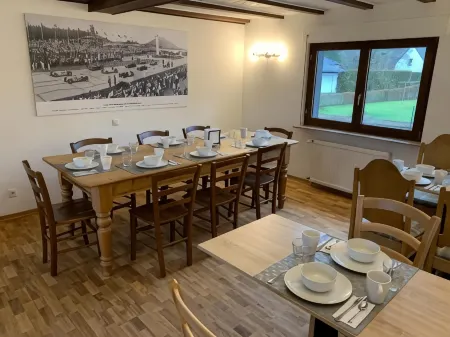 NringRooms Exit-Breidscheid Отели в г. Вельшенбах